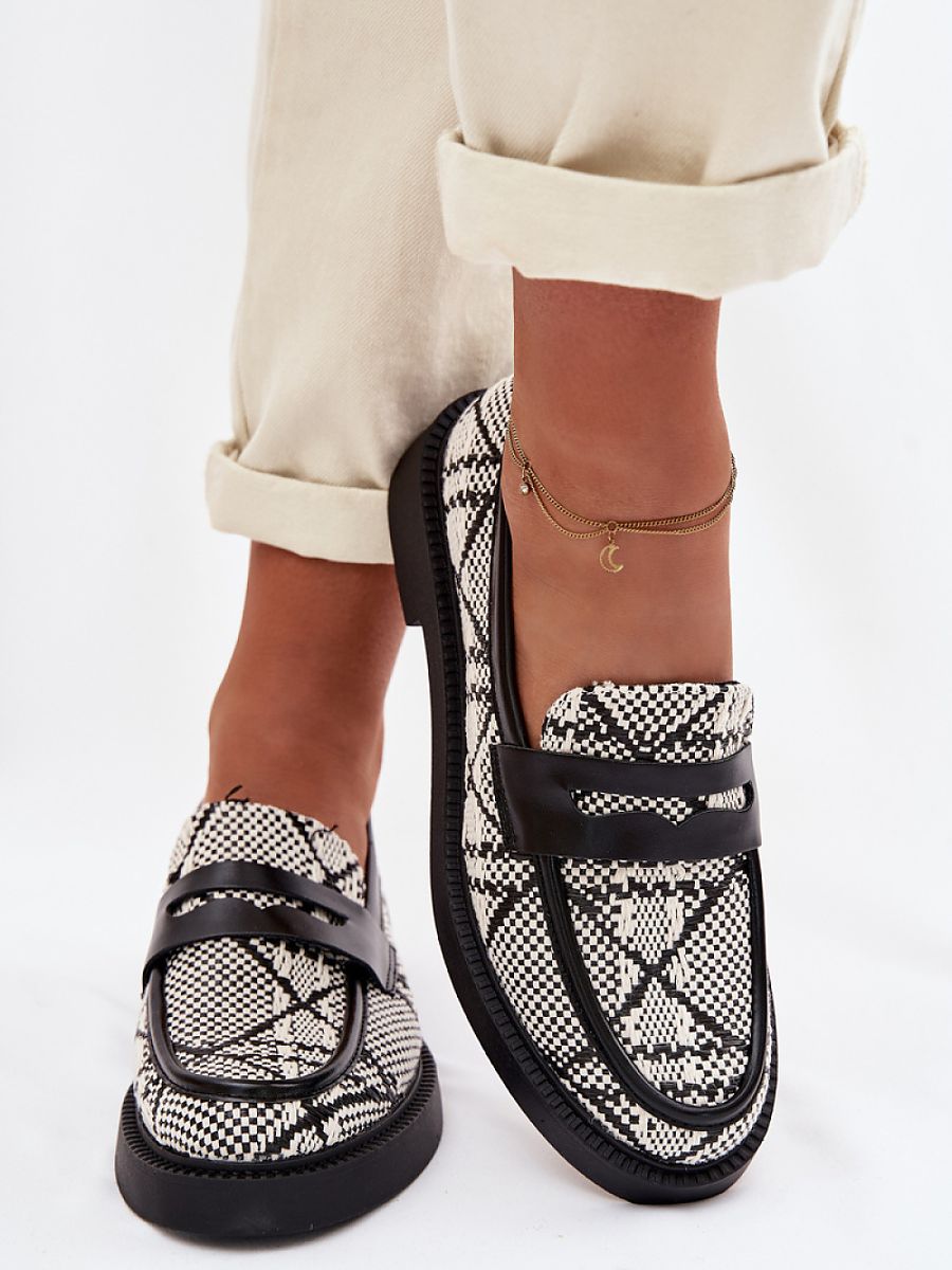 Mocassini Donna Neri Chic e Trendy