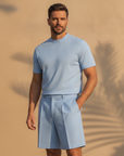 Completo Coordinato Uomo Camicia e Pantaloncini con Pinces - Azzurro - indossato