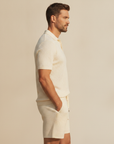 Completo Coordinato Uomo in Maglia Crochet e Pantaloncini - vista laterale