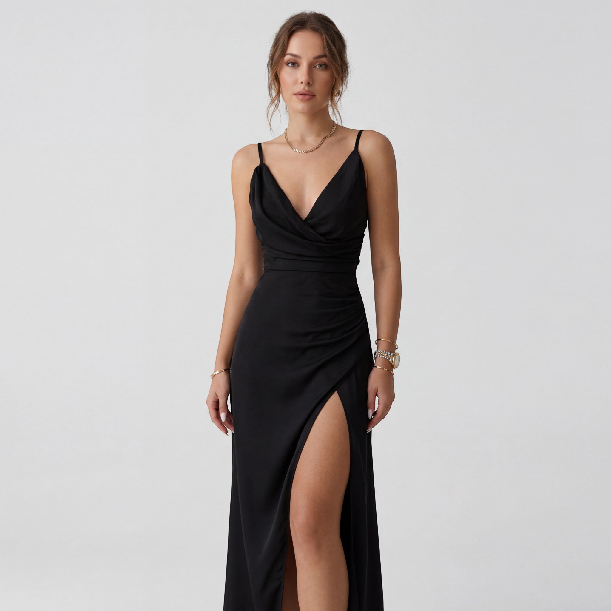 Abito lungo donna in tessuto leggero, scollo a V