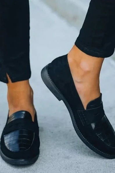 Mocassini Donna in Pelle Slip-On – dettaglio della tomaia