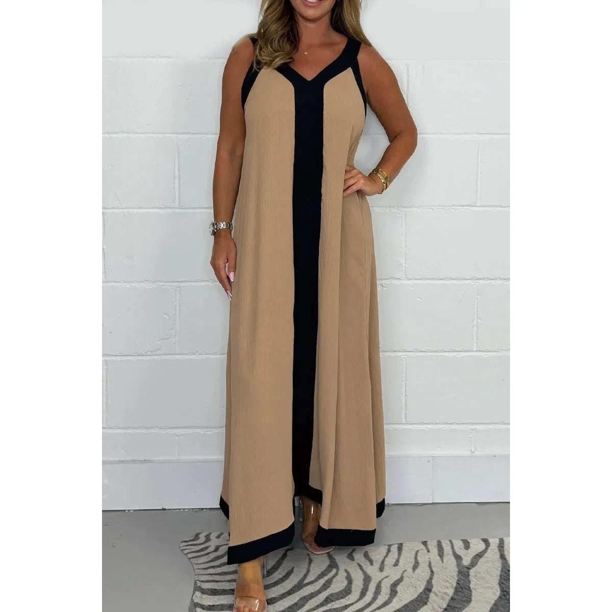 Abito lungo donna in tessuto leggero, scollo a V — vista 5