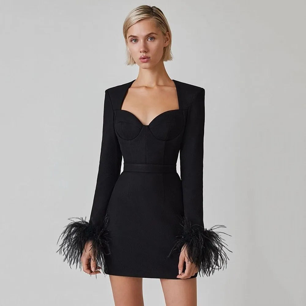 Abito bodycon donna mini – Collo quadrato e polsini in piume fantasia