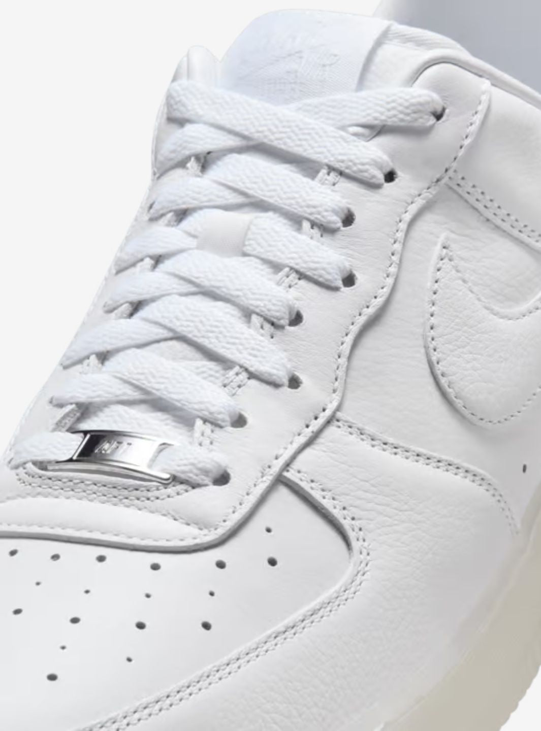 Nike Air Force 1 Low Drake NOCTA Certified Lover Boy White Cobalt Tint sneakers basse uomo e donna pelle bianco blu, dettagli