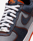 Nike Air Force 1 Low Kobe Bryant Denim Obsidian Safety Orange sneakers basse uomo e donna pelle blu arancione, dettaglio tall