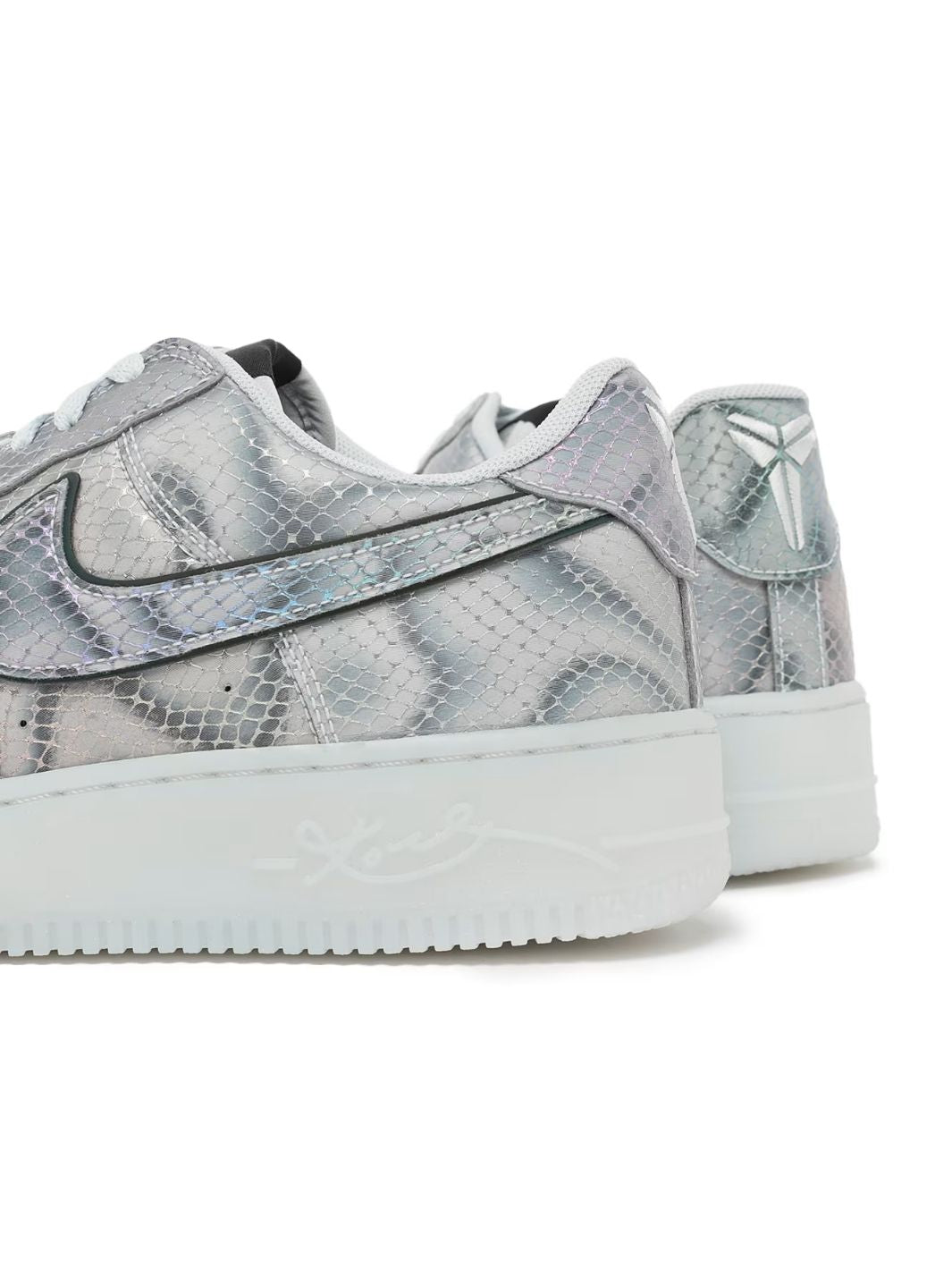 Nike Air Force 1 Low Kobe Bryant Lenticular sneakers basse uomo e donna pelle multicolore, vista frontale