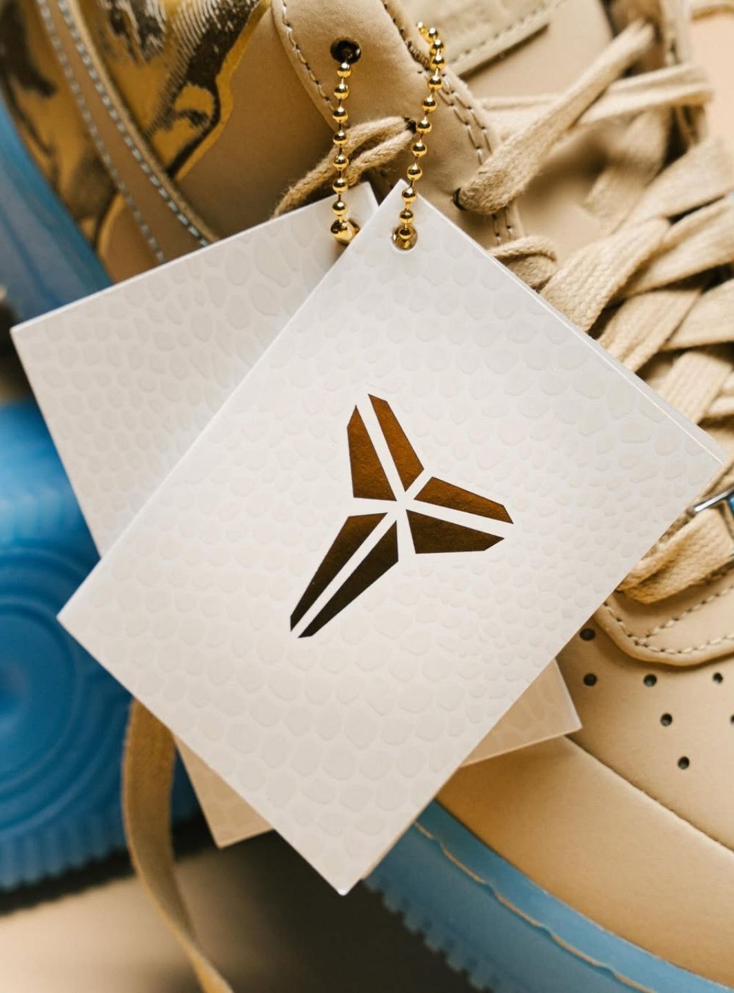 Nike Air Force 1 Low Kobe Bryant Linen sneakers basse uomo e donna pelle beige, vista dall'alto