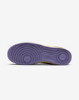 Nike Air Force 1 Low Kobe Bryant Mamba Mentality sneakers basse uomo e donna pelle giallo, indossate