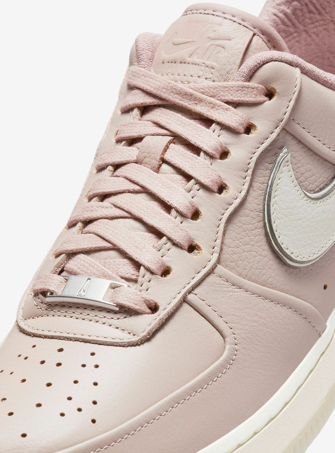 Nike Air Force 1 Low A Ma Maniére While You Were Sleeping sneakers basse uomo e donna pelle multicolore, dettaglio suola