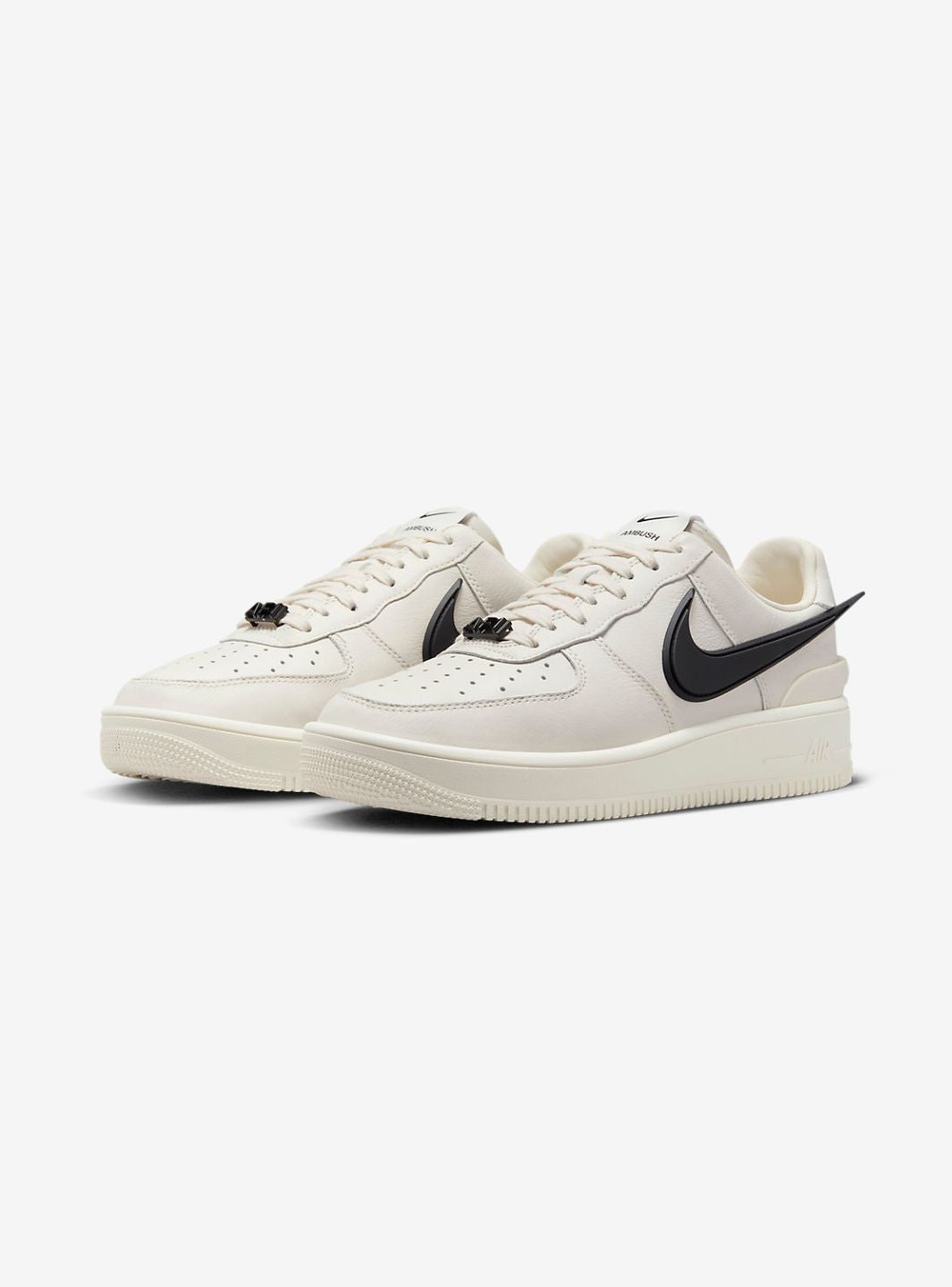Nike Air Force 1 Low AMBUSH Phantom sneakers basse uomo e donna pelle bianco, vista frontale