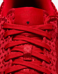 Nike Air Force 1 Low Valentine's Day Red (2026) sneakers basse uomo e donna pelle rosso, indossate