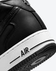 Nike Air Force 1 Mid Stussy Black White sneakers alte uomo e donna pelle bianco nero, dettaglio tomaia