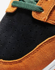 Nike Dunk Low Ceramic sneakers basse uomo e donna in pelle multicolore, dettaglio suola