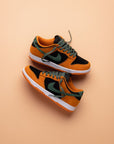 Nike Dunk Low Ceramic sneakers basse uomo e donna in pelle multicolore, dettaglio tallone