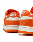 Nike Dunk Low Cracked Orange sneakers basse donna in pelle arancione, vista posteriore