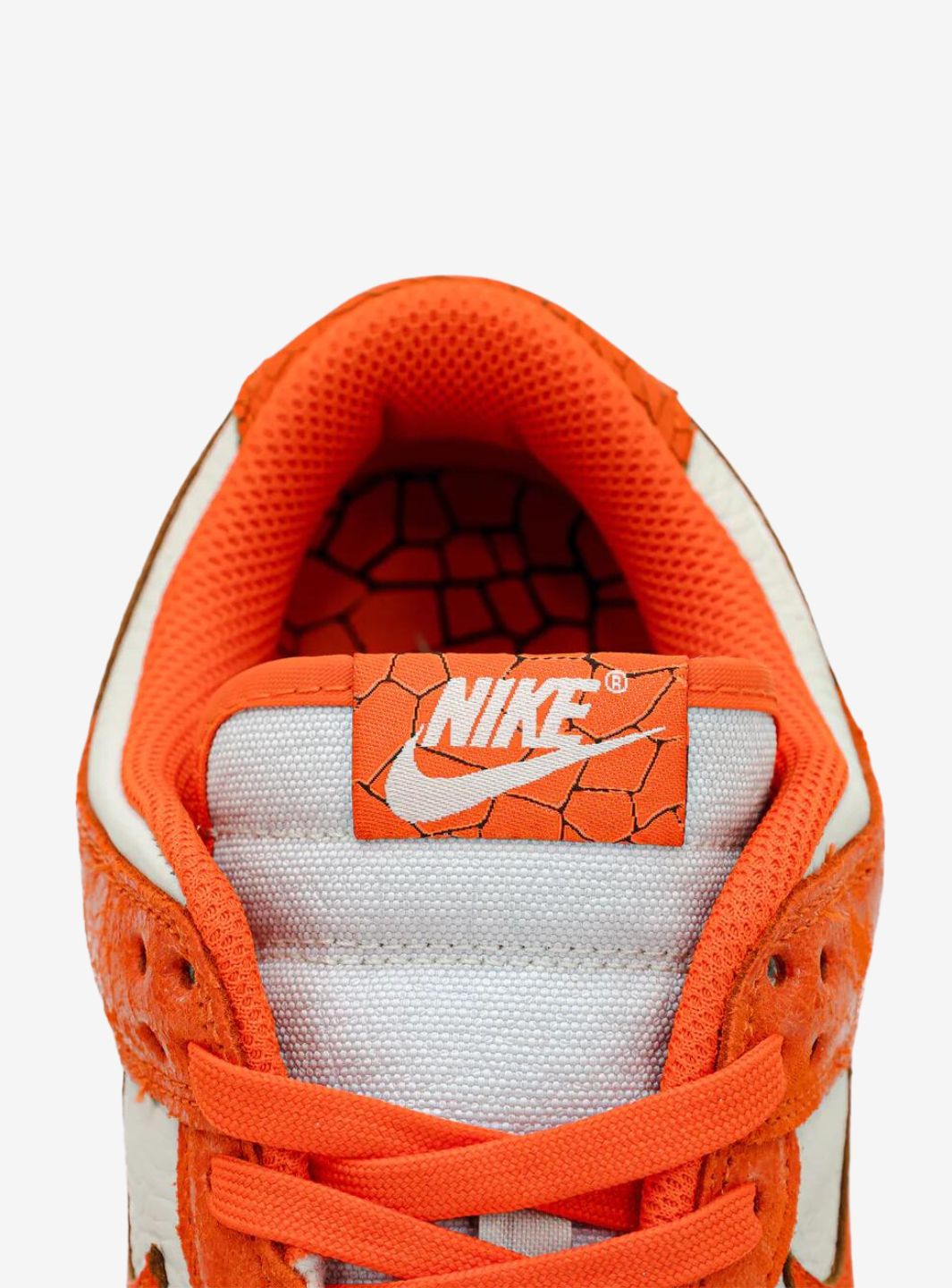 Nike Dunk Low Cracked Orange sneakers basse donna in pelle arancione, dettaglio tomaia