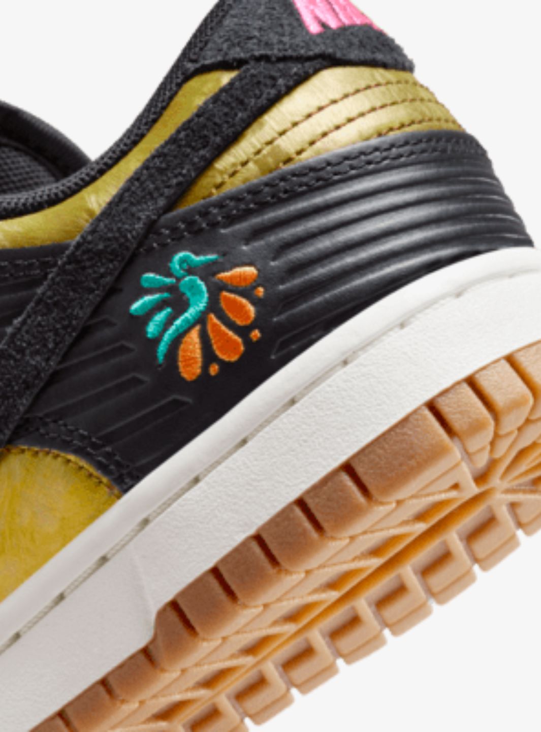 Nike Dunk Low Dìa De Muertos sneakers basse donna in pelle multicolore, vista dall'alto