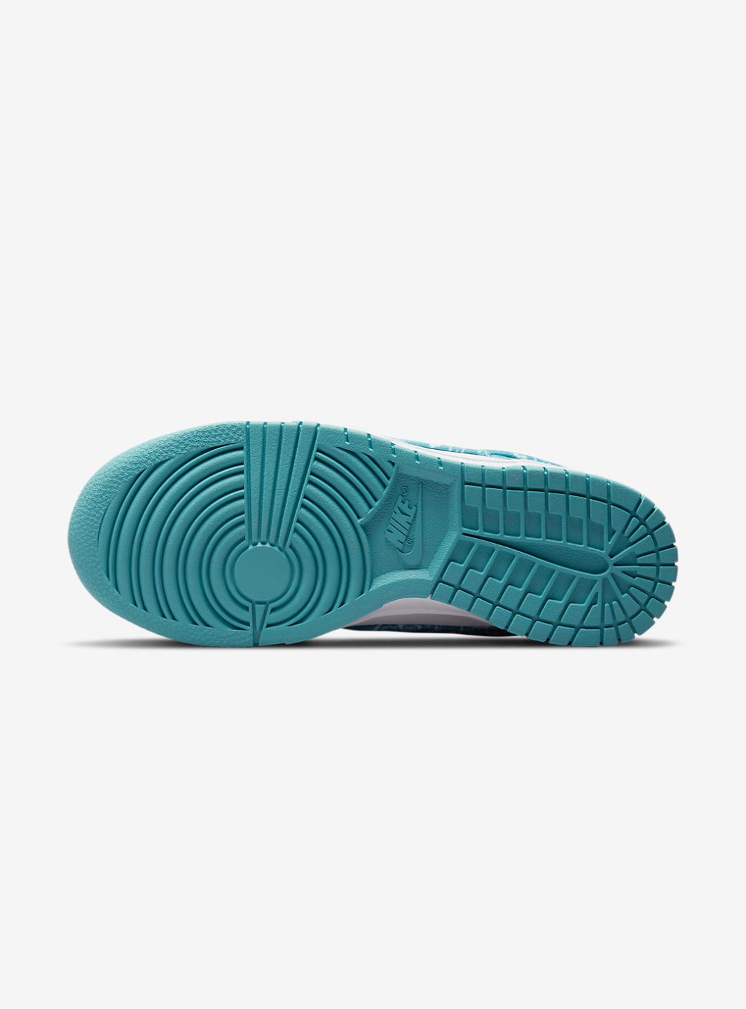 Nike Dunk Low Essential Paisley Pack Worn Blue sneakers basse donna in pelle blu, indossate