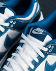 Nike Dunk Low Industrial Blue Sashiko sneakers basse uomo e donna in pelle blu, indossate