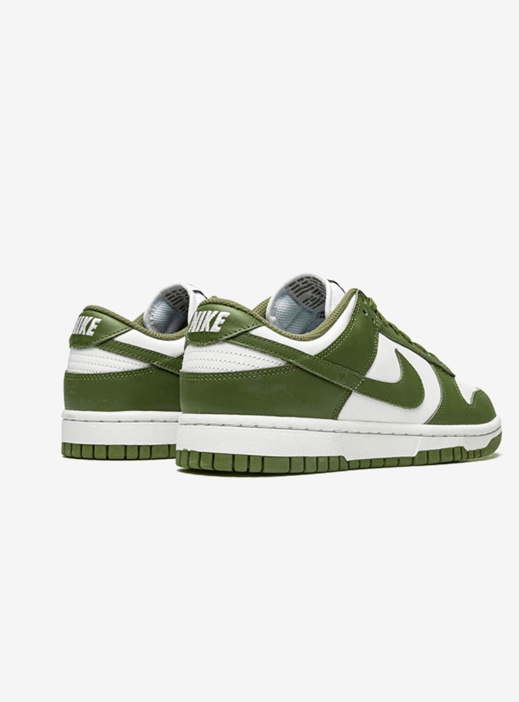 Nike Dunk Low Medium Olive sneakers basse donna in pelle verde oliva, dettaglio suola