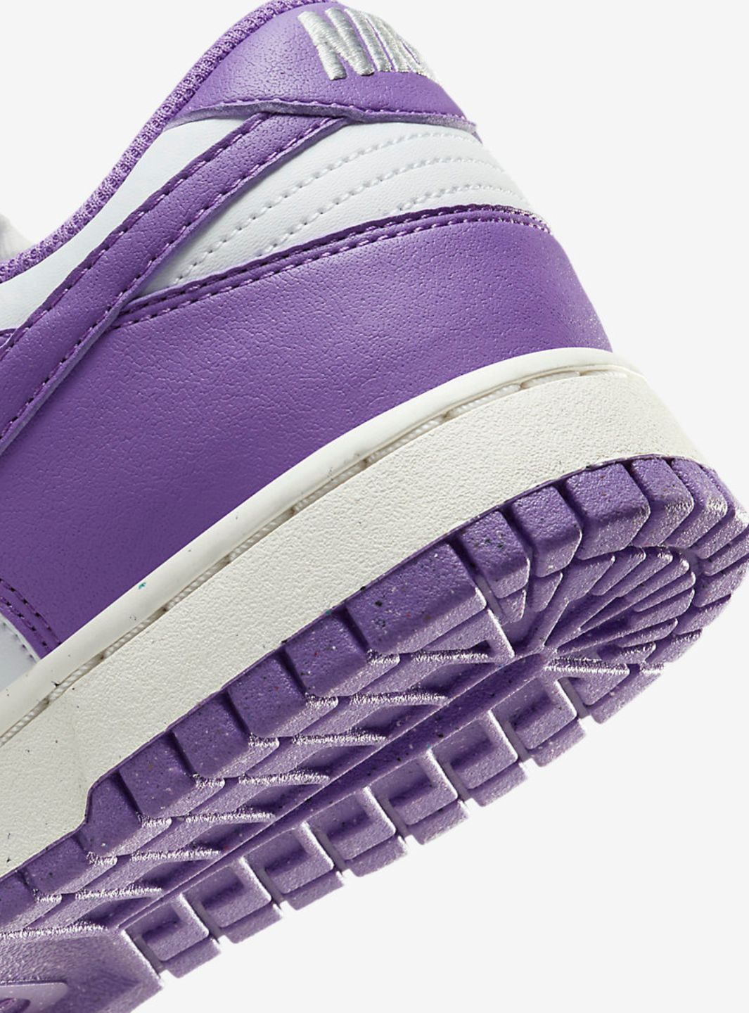 Nike Dunk Low Next Nature Black Raspberry sneakers basse uomo e donna in pelle nero, dettaglio tomaia