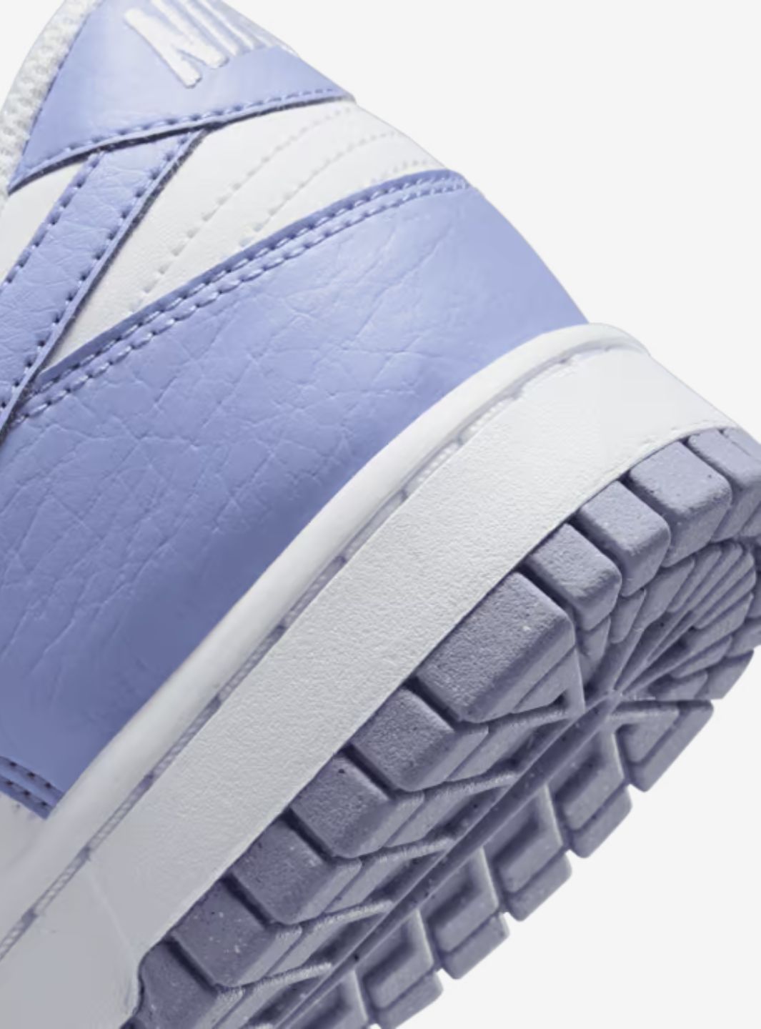 Nike Dunk Low Next Nature Lilac sneakers basse uomo e donna in pelle lilla, dettaglio tomaia