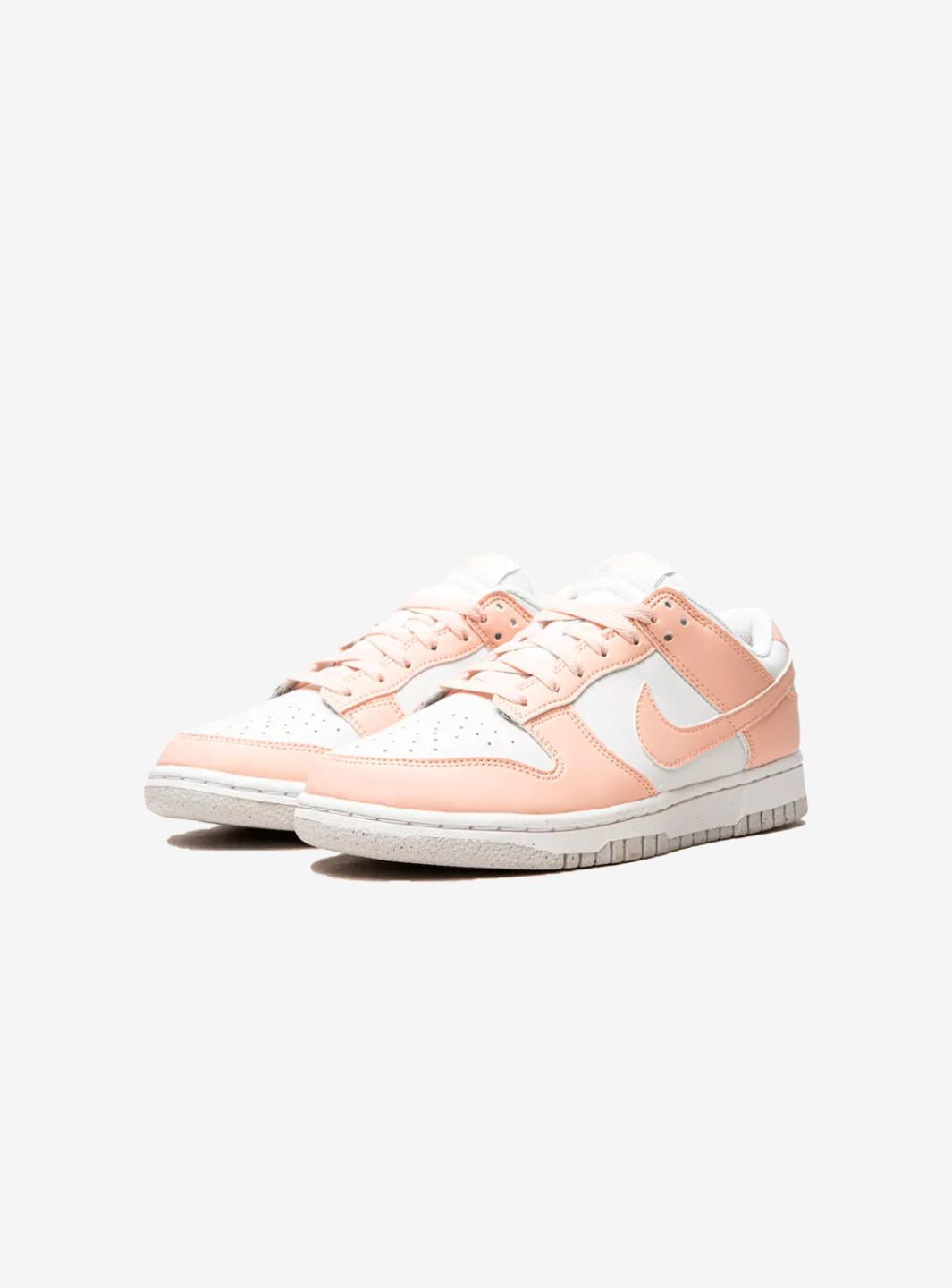 Nike Dunk Low Next Nature Pale Coral sneakers basse donna in pelle bianco rosa, vista frontale