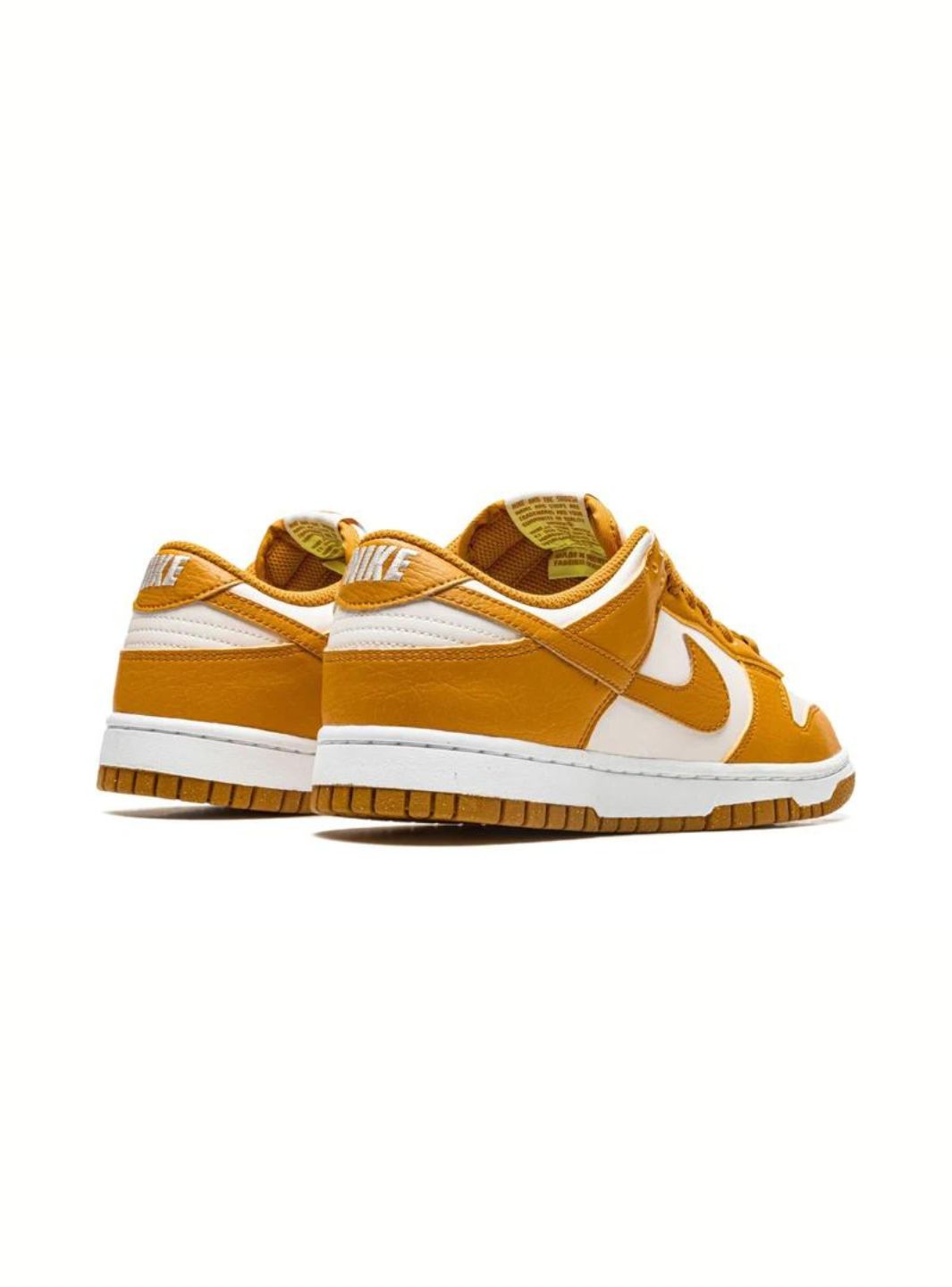 Nike Dunk Low Next Nature Phantom Gold Suede sneakers basse donna in pelle bianco oro, dettaglio suola