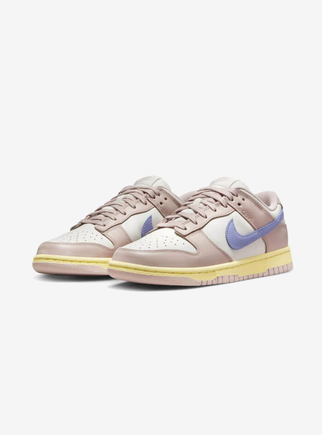 Nike Dunk Low Pink Oxford sneakers basse donna in pelle rosa, vista frontale