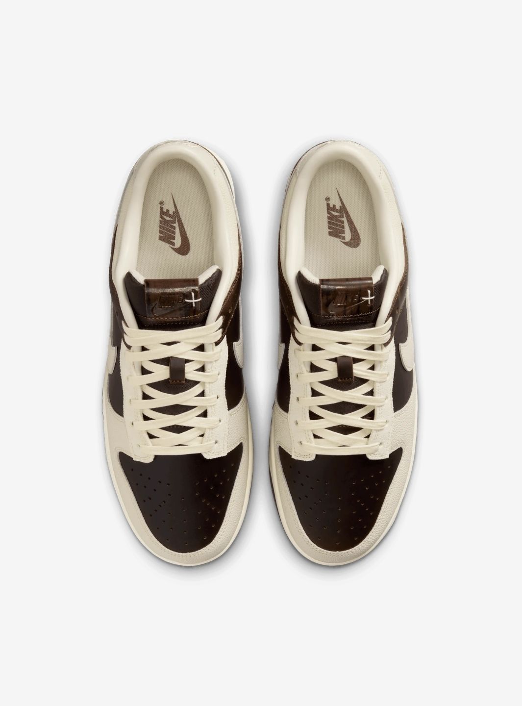 Nike Dunk Low Retro Fauna Brown Soft Pearl sneakers basse uomo e donna in pelle marrone, dettaglio suola