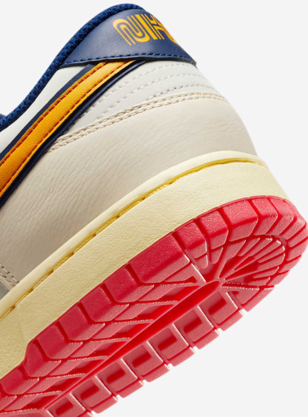 Nike Dunk Low Retro Lettering sneakers basse uomo e donna in pelle multicolore, dettaglio tomaia