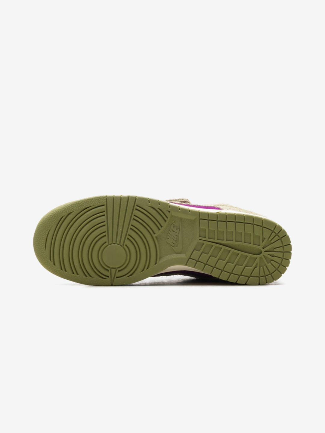 Nike Dunk Low Retro Viotech Dusty Olive sneakers basse uomo e donna in pelle verde oliva, vista posteriore