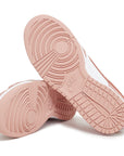 Nike Dunk Low Rose Whisper sneakers basse donna in pelle rosa, dettaglio tallone