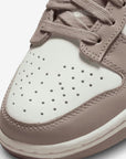 Nike Dunk Low Sail Plum Eclipse sneakers basse donna in pelle bianco, dettaglio suola