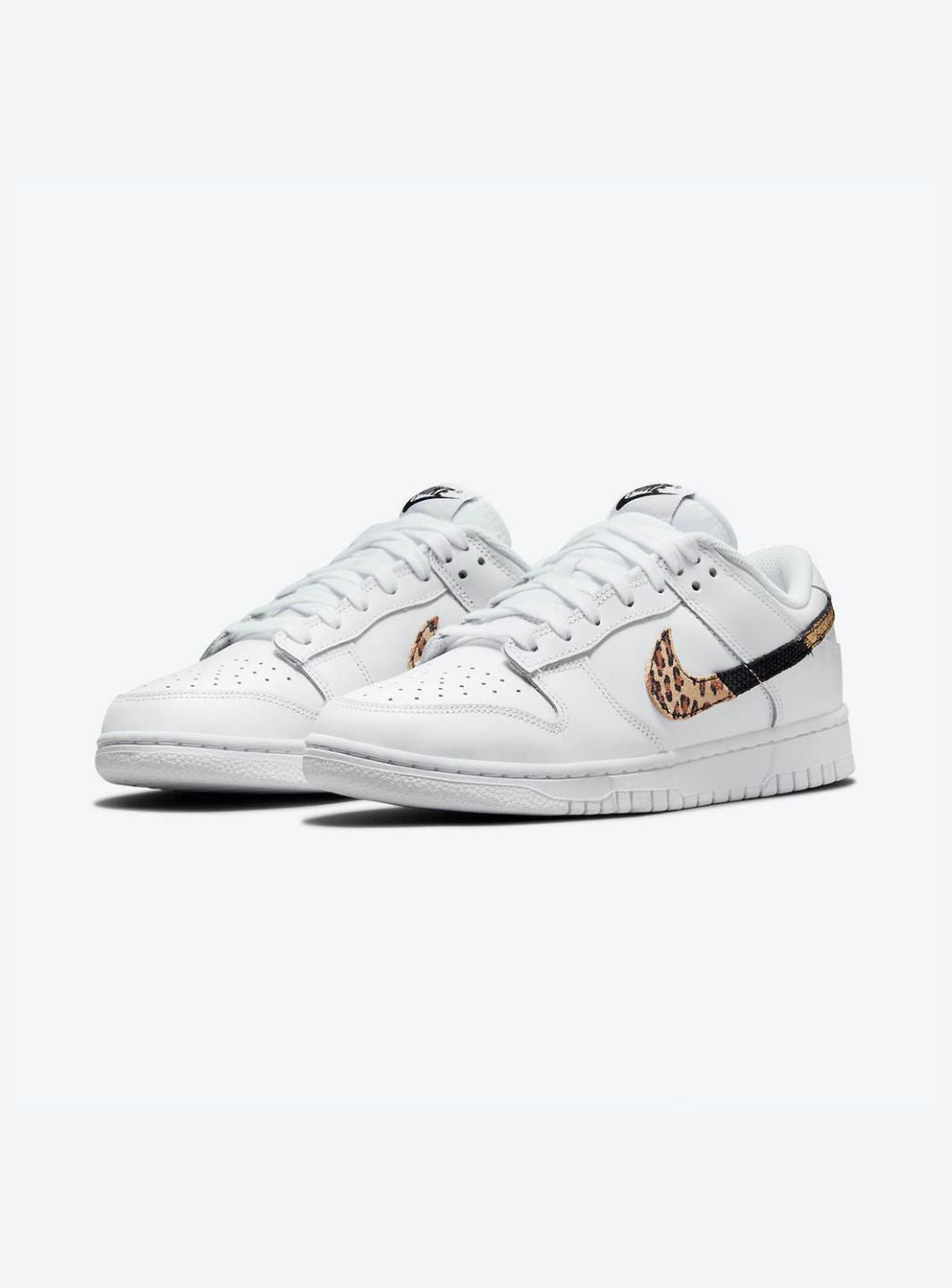 Nike Dunk Low Primal White sneakers basse donna in pelle bianco, vista frontale
