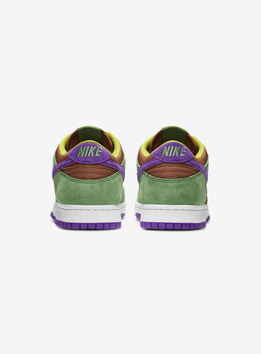 Nike Dunk Low Veneer (2020) sneakers basse uomo e donna in pelle multicolore, indossate