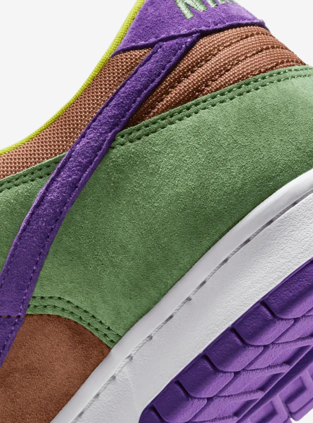 Nike Dunk Low Veneer (2020) sneakers basse uomo e donna in pelle multicolore, dettaglio tomaia