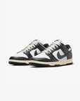 Nike Dunk Low Vintage Panda sneakers basse donna in pelle nero bianco, vista frontale