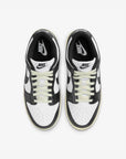 Nike Dunk Low Vintage Panda sneakers basse donna in pelle nero bianco, vista posteriore
