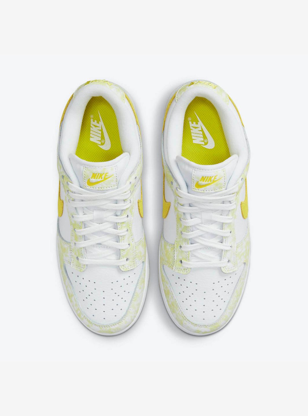 Nike Dunk Low Yellow Strike sneakers basse uomo e donna in pelle giallo, vista posteriore