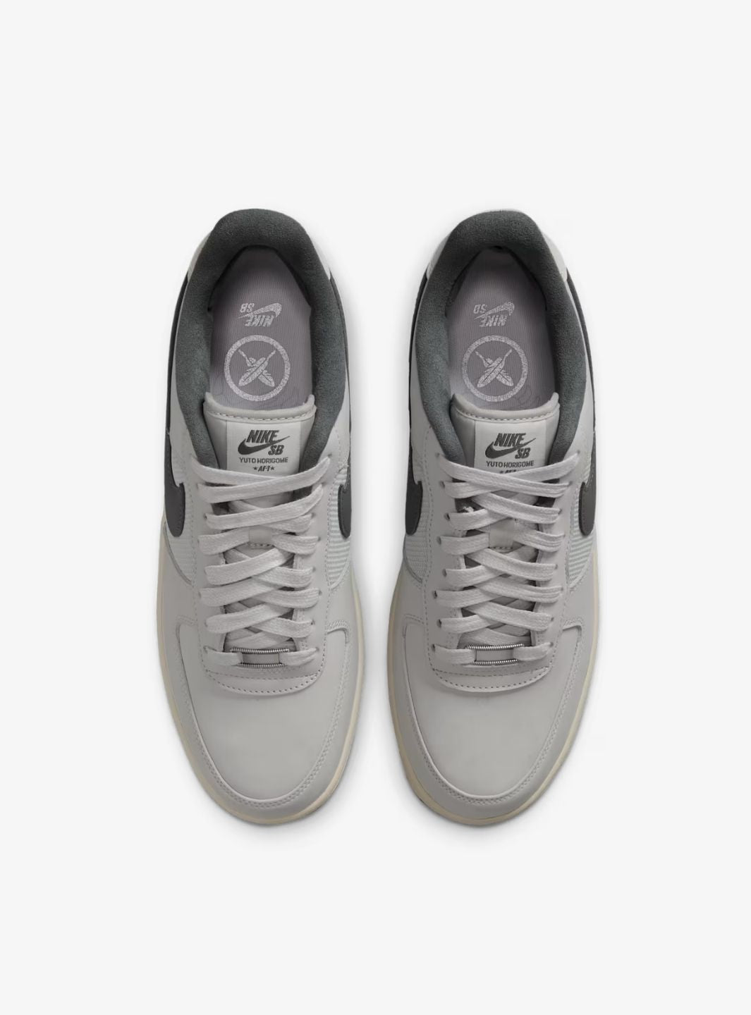 Nike Air Force 1 Low Yuto Horigome White Iron Grey sneakers basse uomo e donna pelle bianco grigio, dettaglio suola