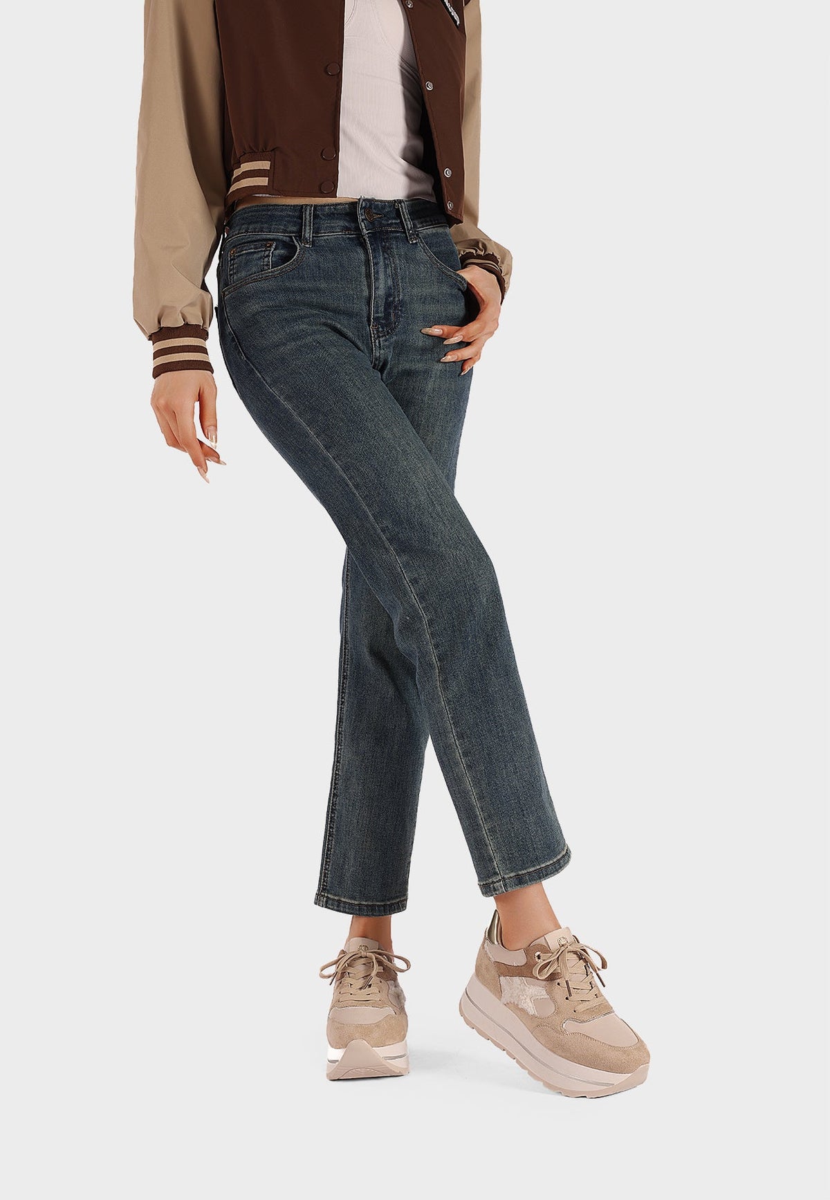 Sneakers Donna Ilenia Anna Sildora – dettaglio del materiale
