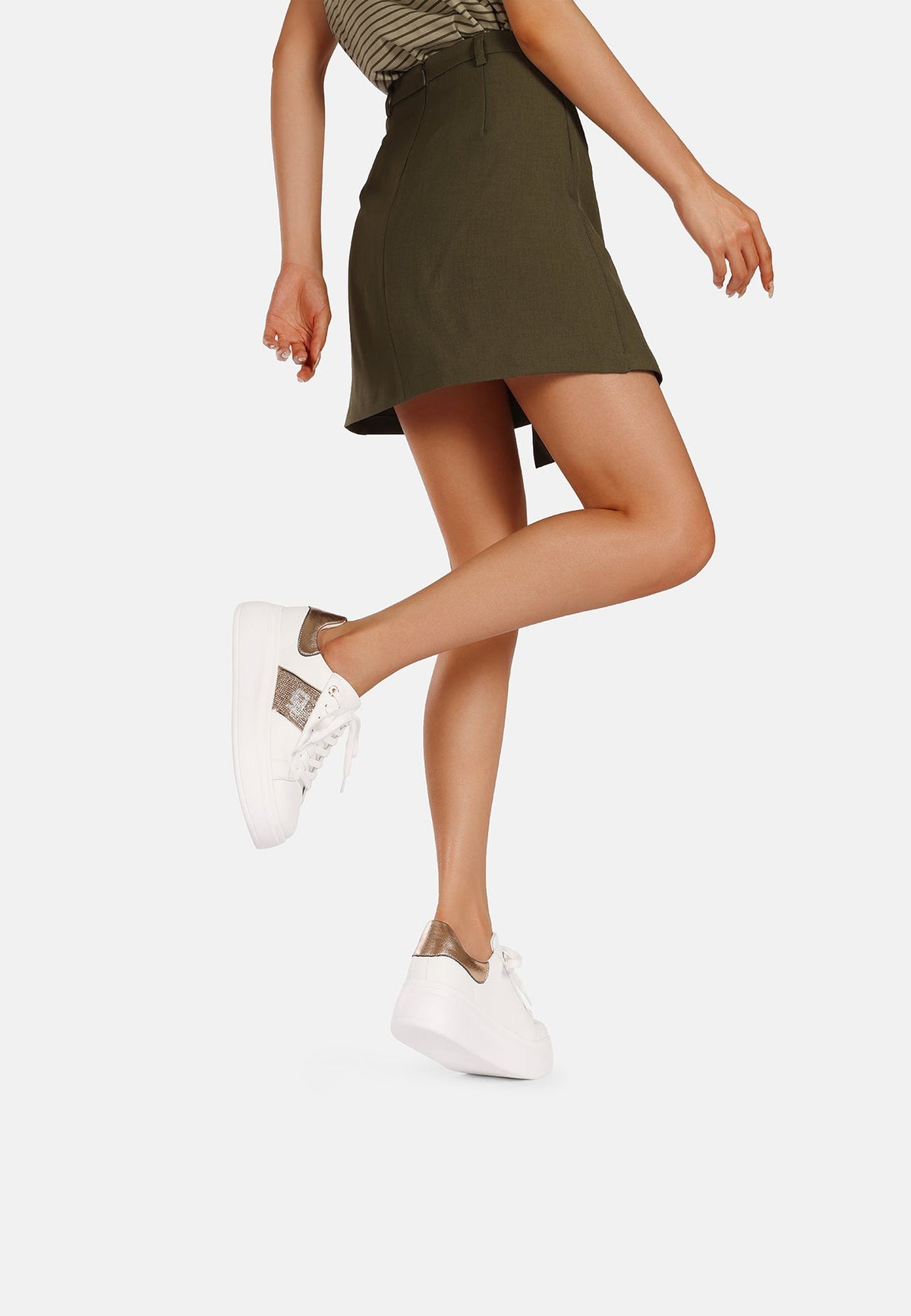 Sneakers Donna Ornella Laura Sildora – vista indossata