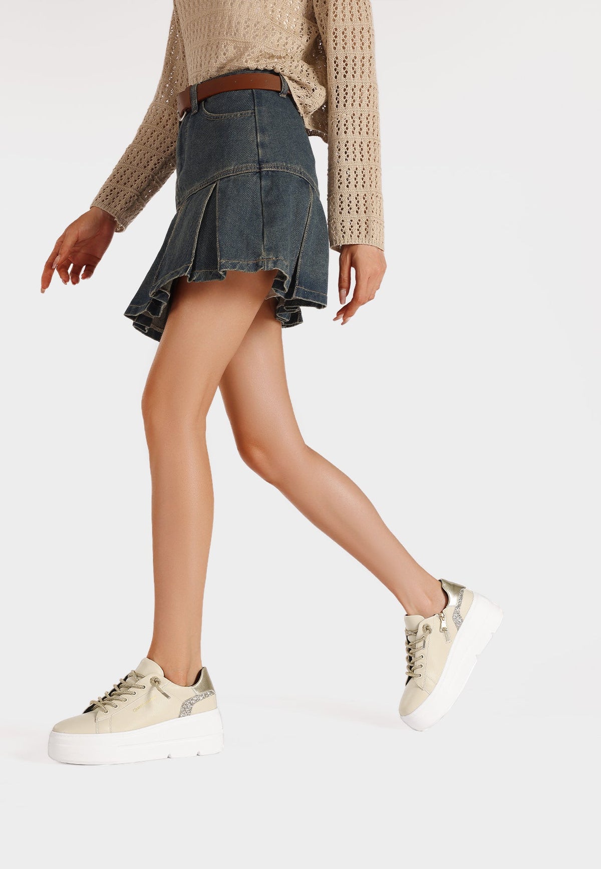 Sneakers Donna Nicoletta Eva Sildora – vista indossata