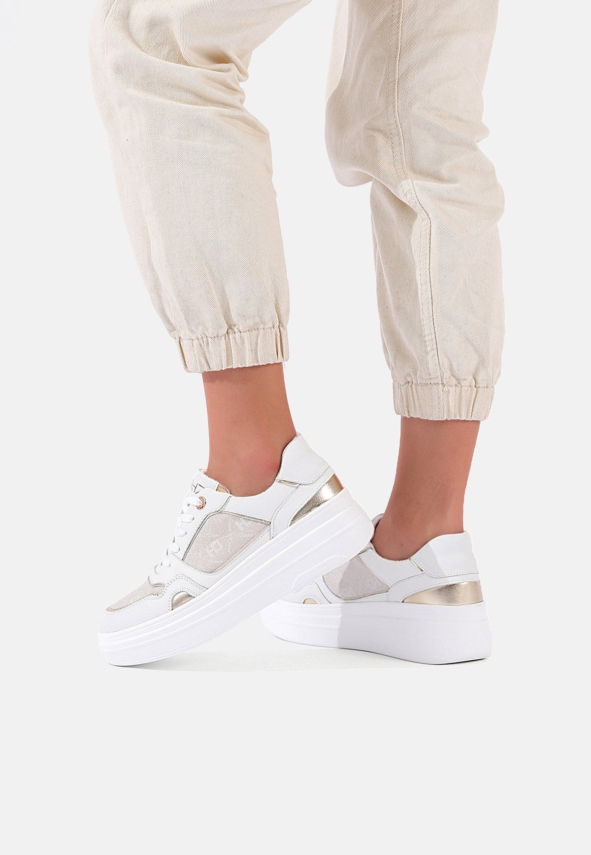 Sneakers Donna Ornella Alba Sildora – dettaglio del materiale